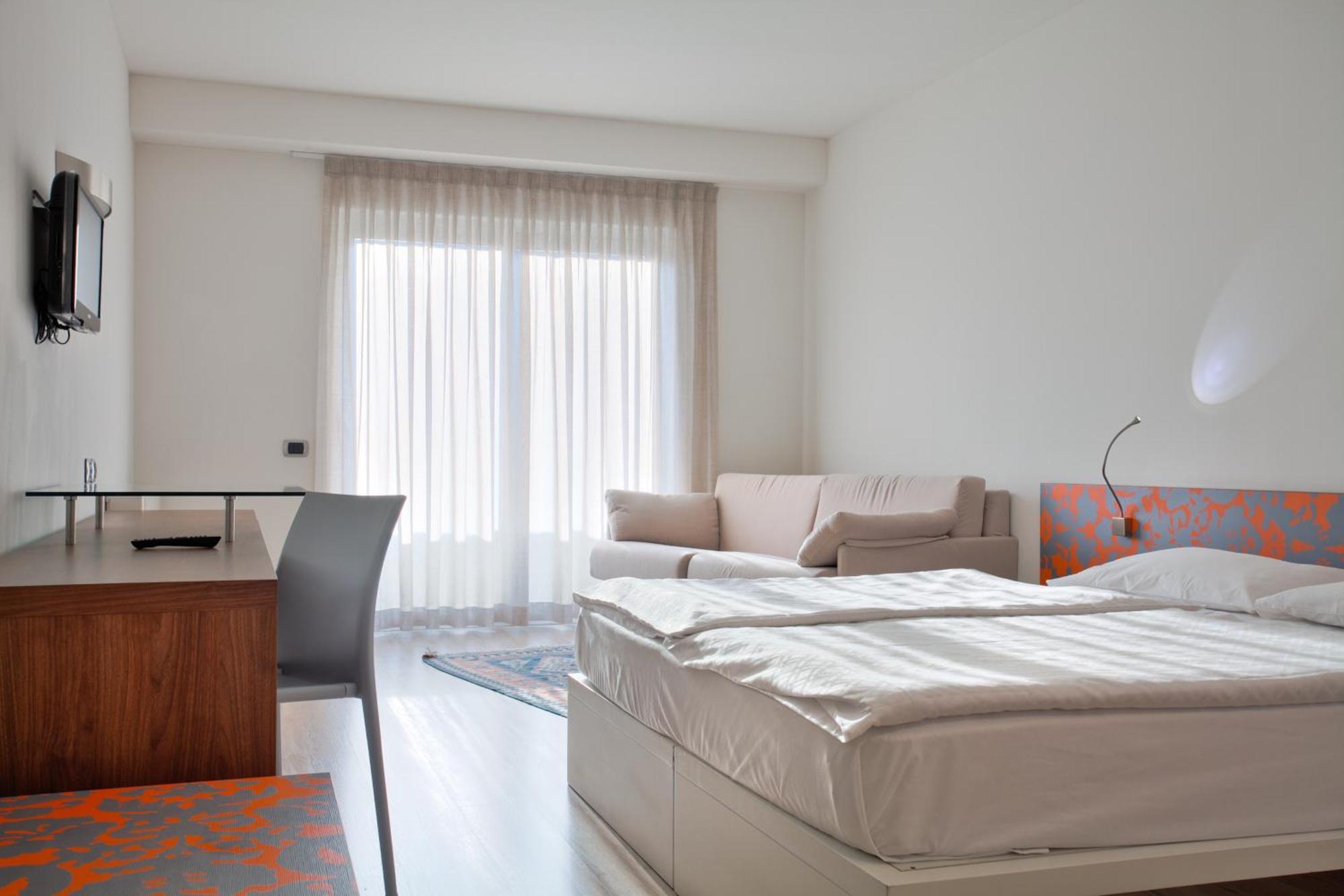 Sporthotel Villa Stella Torbole Sul Garda Exterior photo